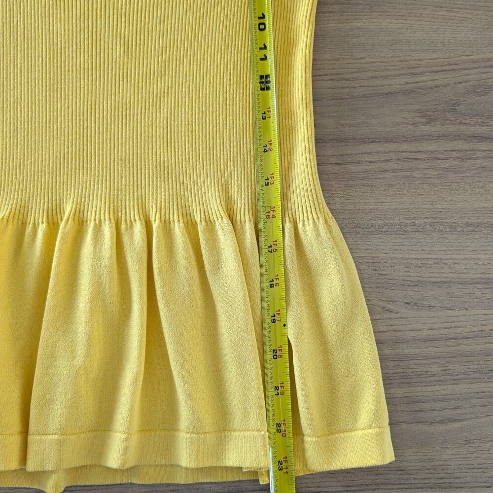 EUC Yellow Ribbed Tank Top with Ruffle Bottom size Medium - Picture 4 of 5